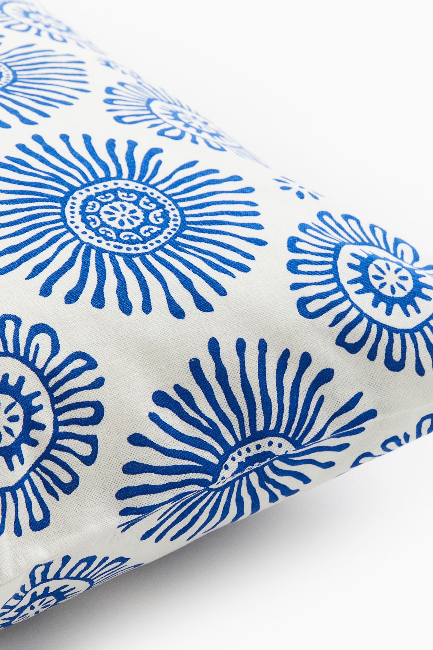 Iris Pillow Cover